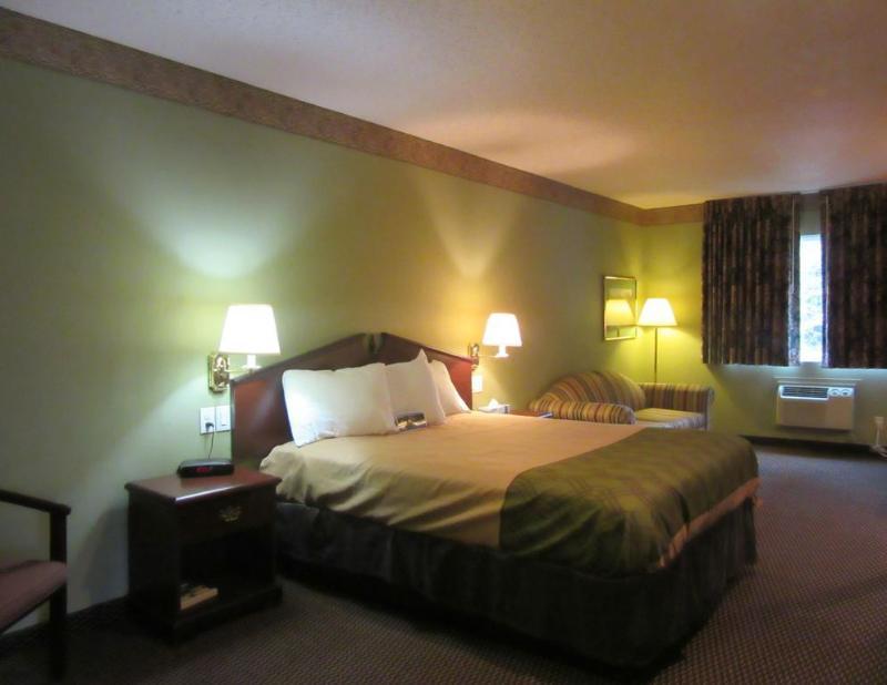 Knights Inn Salem Bagian luar foto