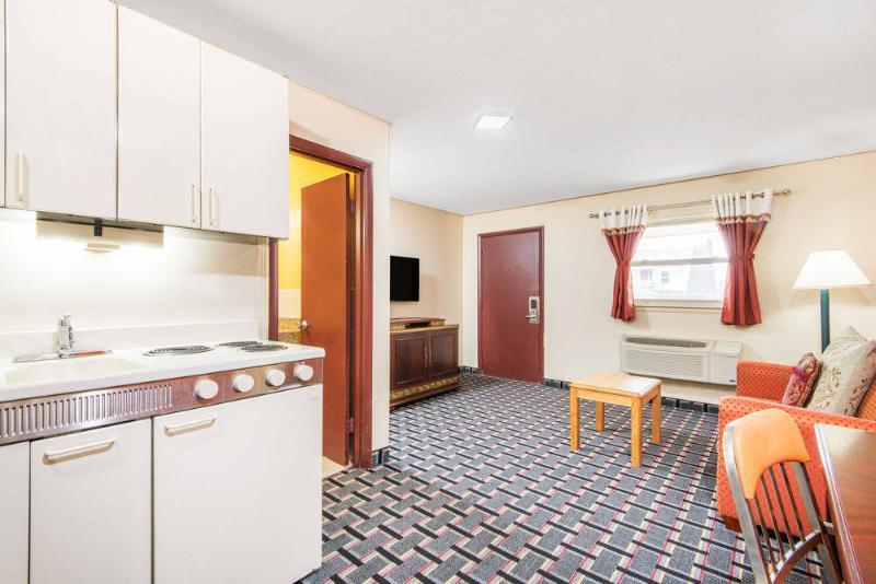 Knights Inn Salem Bagian luar foto
